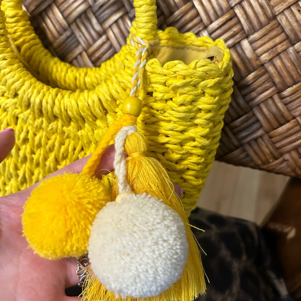 Mini Straw Purse - Picture 3 of 6